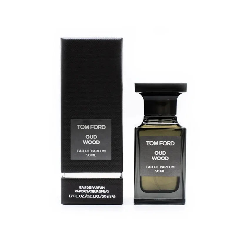 Tom Ford Oud Wood Eau de Parfum side view