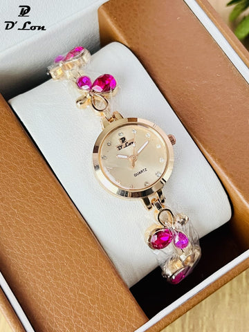 Women’s Flower Bracelet Quartz Watch (Random Color Combo)